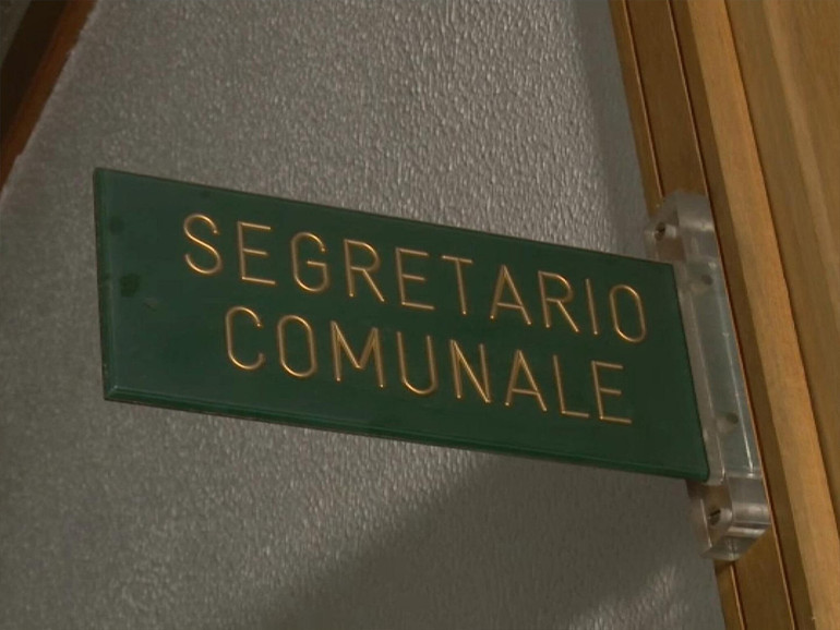 segretario-comunale-insegnina