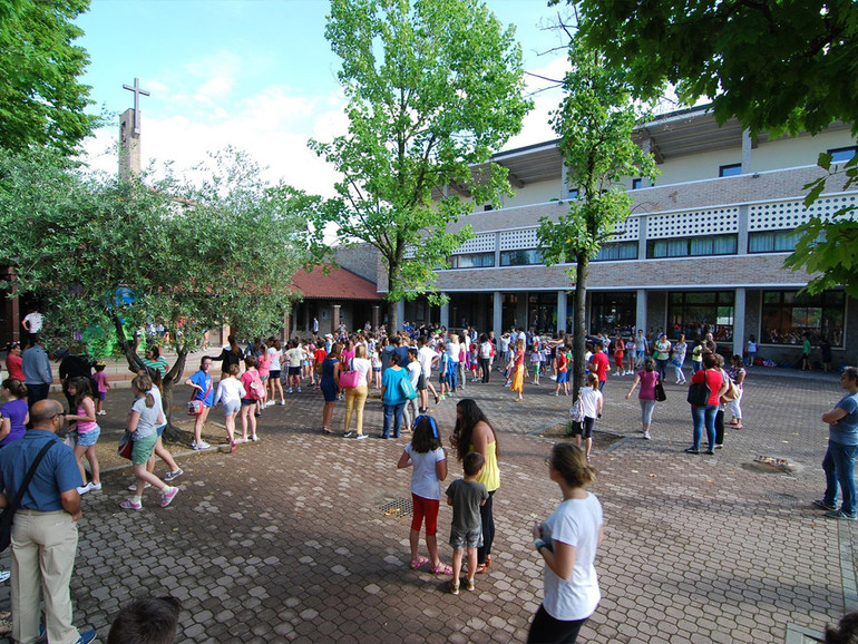 Abano Terme. Il centro parrocchiale fa 70