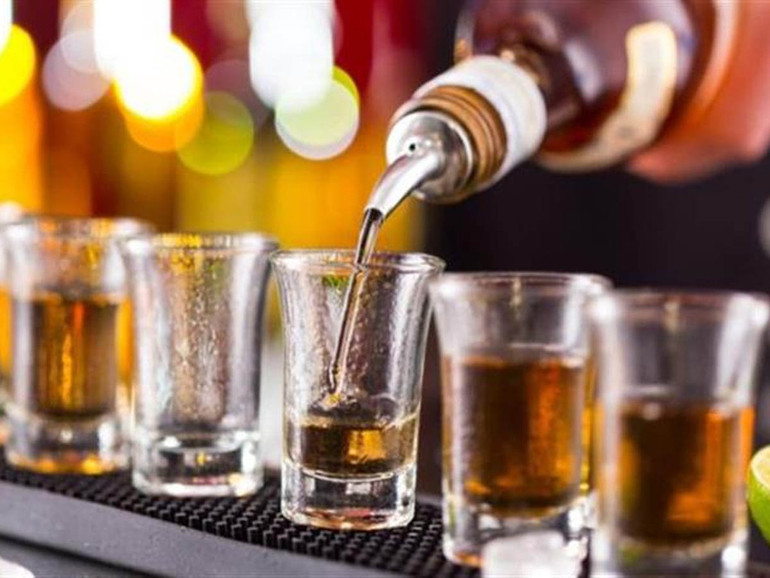 Alcol, presentata la Relazione al Parlamento: "Lockdown ha incrementato il consumo incontrollato"