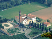 Campese, l'ex monastero intitolato alla Santa Croce è luogo giubilare. A fondarlo fu l’abate di Cluny