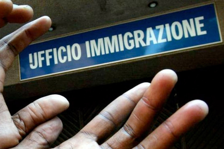 Coronavirus. Sospesa l’attività di sportello dell’Ufficio Immigrazione