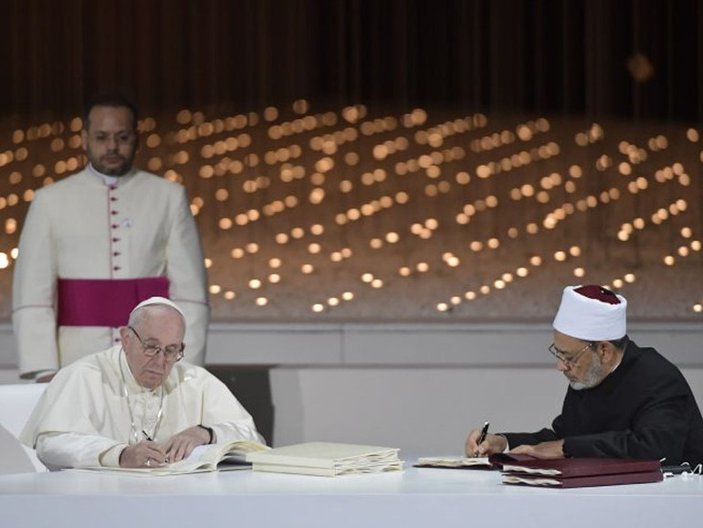 Documento Abu Dhabi. Card. Ayuso (Santa Sede): “L’arte di saper dialogare è un imperativo”