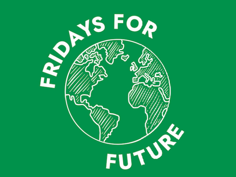 Fridays for future lancia l'agenda su clima: "Impegni insufficienti, la politica agisca"