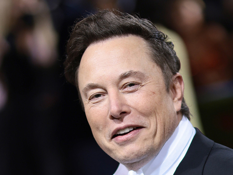 Fuggi fuggi di Diocesi dal social di Elon Musk