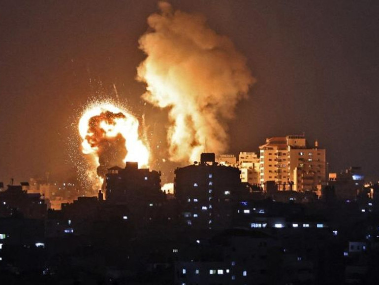 Gaza, Onu: "Il raid su Jabalia può essere considerato un crimine di guerra"
