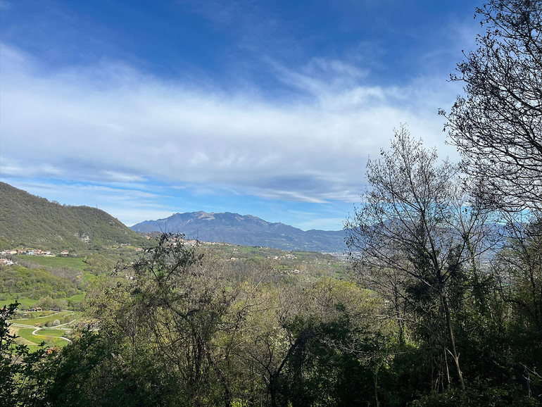 Itinerari. Priabona-Buso della rana. Tra i fossili del Priaboniano, ecco la grotta più grande del Veneto