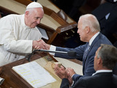 Joe Biden è il 46esimo presidente degli Stati Uniti, il secondo cattolico (il primo fu Kennedy). Le congratulazioni dall'Italia