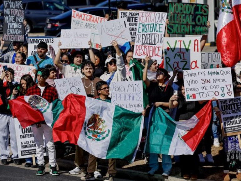 Messico. La Chiesa in prima linea per i migranti: “Più che preoccupati, siamo occupati”