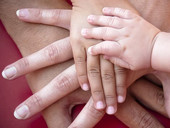 Minori, l’appello delle famiglie affidatarie: “Più controlli e sostegno”