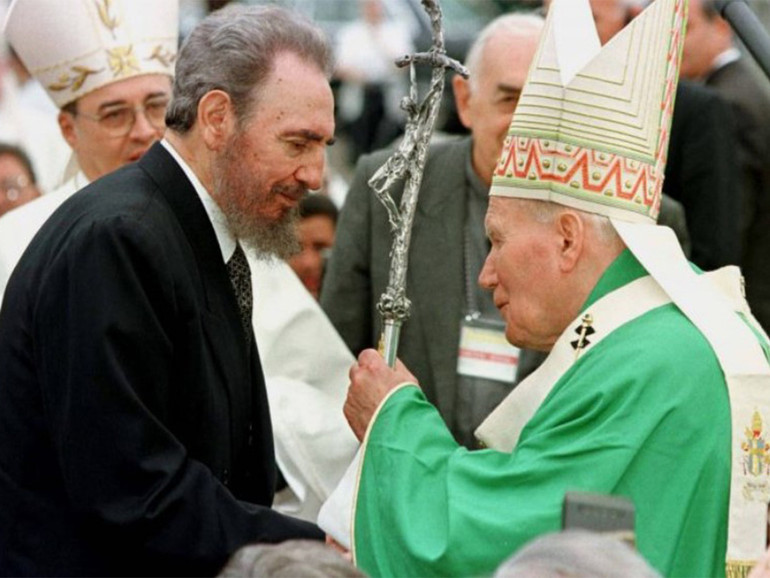 Mons. Aranguren Echeverría: “San Giovanni Paolo II fu davvero un messaggero di verità e speranza”