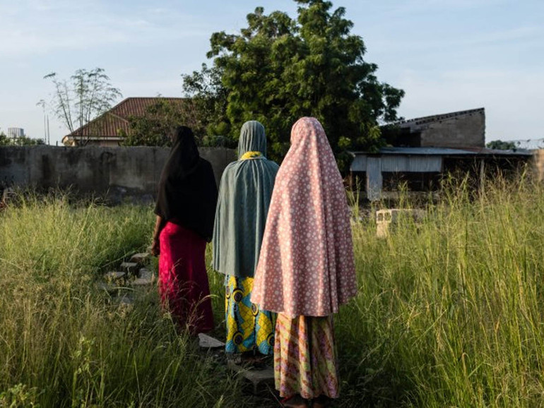 Nigeria, abbandonate dalle autorità le ragazze fuggite da Boko haram