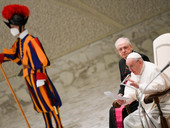 Papa all’udienza: “la morte va accolta, non somministrata”