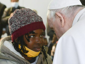 Papa Francesco: a Lesbo, visita alcune abitazioni dei rifugiati