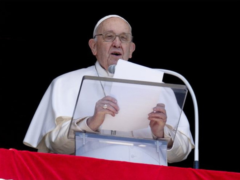 Papa Francesco: a Regina Caeli, “annunciare Gesù senza propaganda o proselitismo, ma con rispetto e amore”