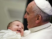 Papa Francesco: all’Angelus, “preoccupato per l’inverno demografico che sta vivendo l’Italia”. Solidarietà al popolo del Myanmar