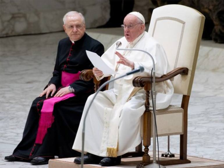 Papa Francesco: all’udienza, “la Gmg ha mostrato che è possibile un mondo dove le bandiere di tutti i popoli sventolano insieme”