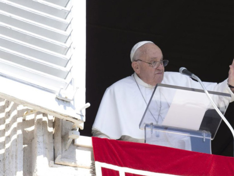 Papa Francesco: Angelus, “cessi il conflitto in Palestina e Israele”, “si rilascino gli ostaggi”