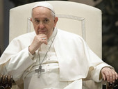 Papa Francesco: “La migrazione di oggi uno scandalo sociale dell’umanità”