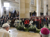 Papa in Ungheria: ai giovani, “chi osa vince”, “Gesù è il miglior allenatore”. “Vi invito a Lisbona”