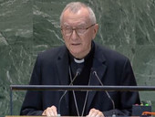 Parolin: “Un futuro dignitoso per tutti”. Dialogo “mezzo necessario per la pace”