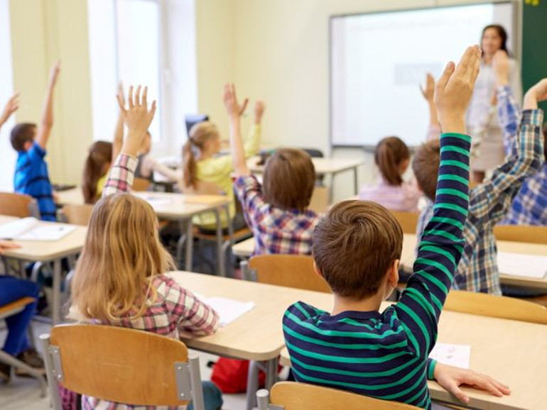 Scuola. Docenti precari, + 135 mila in 7 anni. “Ecco perché l’Ue ha deferito l’Italia”