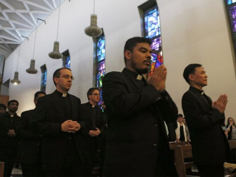 Seminaristi in Italia: chi sono e quanti sono. I numeri della Chiesa di domani