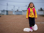 Siria, l’Unhcr: “Dopo 13 anni l’emergenza continua. In aumento i bisogni umanitari”