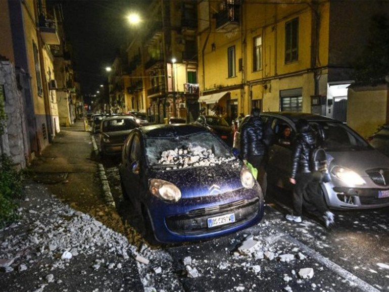 Terremoto di magnitudo 4.4 a Napoli e nell’area dei Campi Flegrei