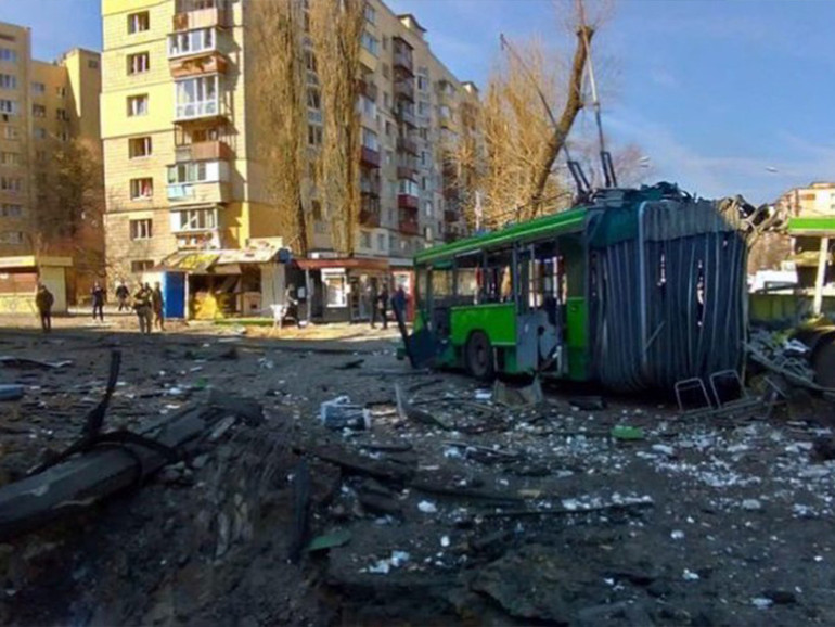 Ucraina: don Ryabukha (Salesiani), vivere a Kiev sotto le bombe. “Nessun quartiere è al sicuro”. Ogni sera preghiera via Zoom