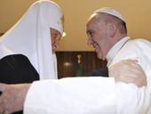 Ucraina: il Patriarca Kirill ha parlato con Papa Francesco, comune “speranza per il raggiungimento al più presto di una pace giusta”
