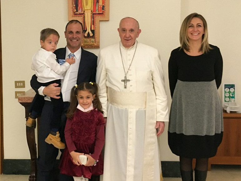 Un gelato da Papa. Sebastian, gelataio dall'Argentina a Roma che prepara un "dulche de leche" apprezzato Oltretevere