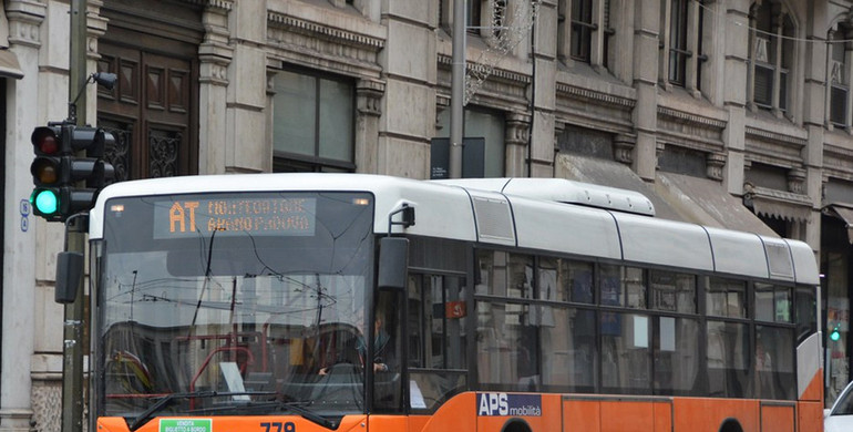 Veneto: 6,6 milioni per abbonamenti autobus e tram