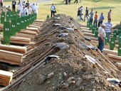 Venticinque anni fa l'11 luglio si compiva il genocidio di Srebrenica 